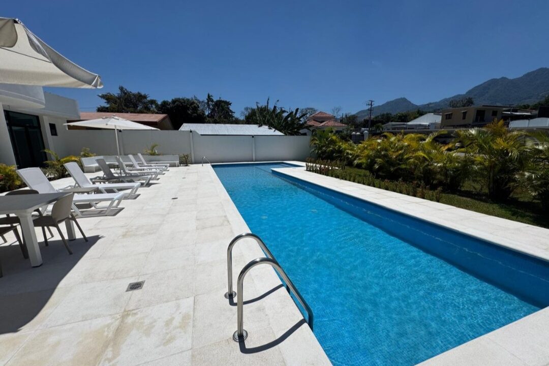 Screenshot_20260106_183144_WhatsAppBusiness