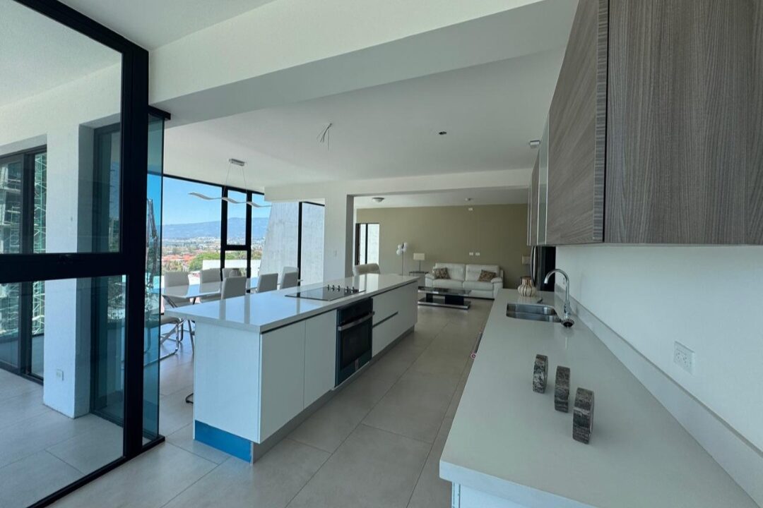 Screenshot_20260106_183201_WhatsAppBusiness