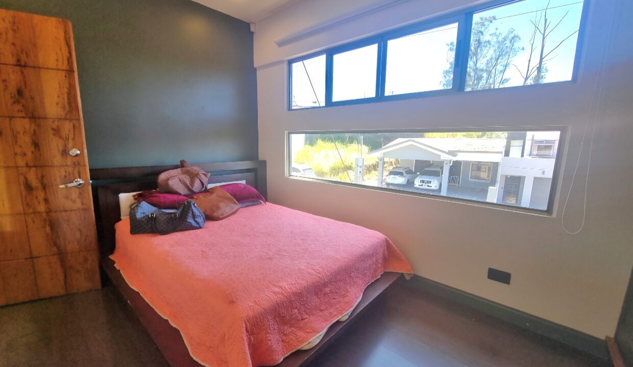 Screenshot_20260115_193102_Photos